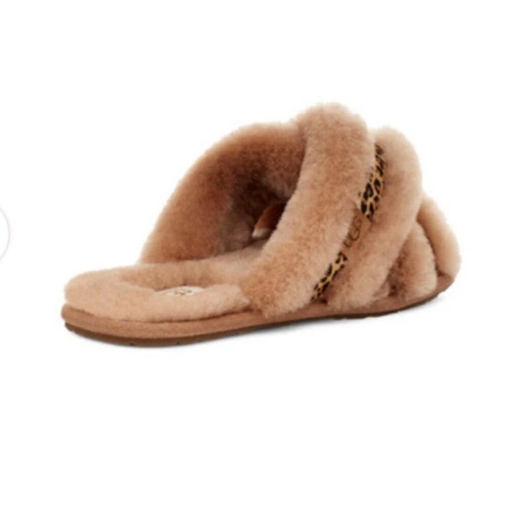 UGG Chestnut Tan Cheetah Speckles Scuffita House Slippers 7 - Picture 4 of 11